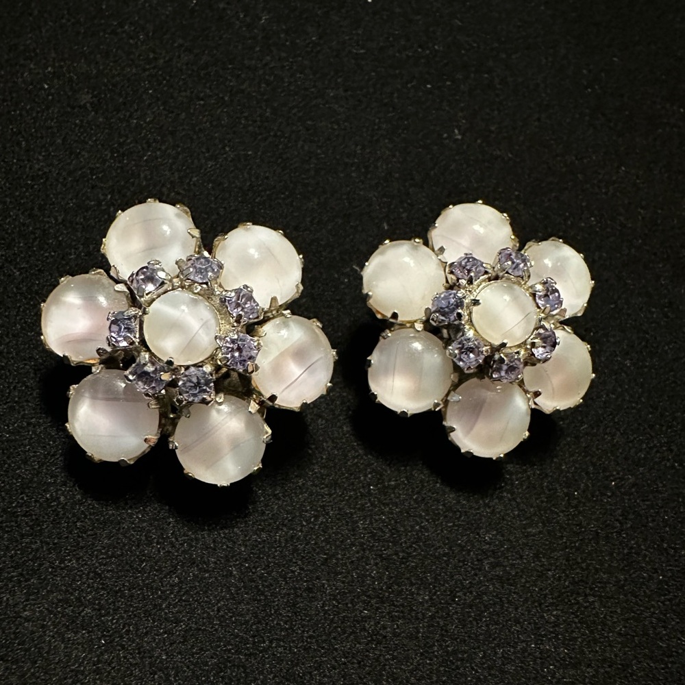 Estate jewelry, my sister’s collection of vintage pieces